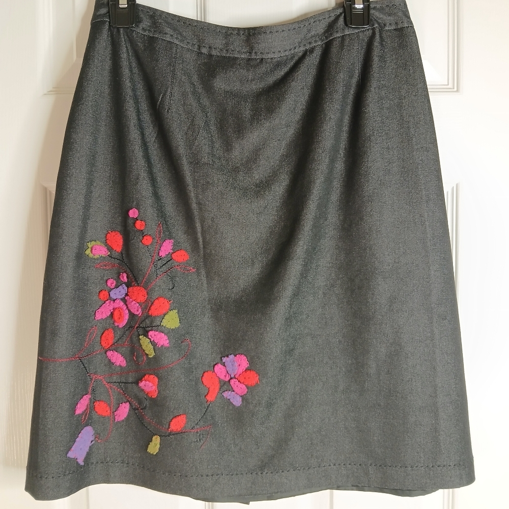 Vintage Kemp Collection Embroidered Charcoal Grey Skirt Floral Design Sz 12